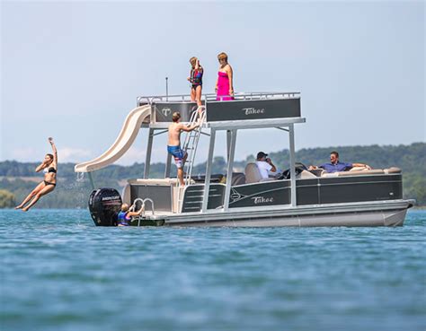 Tommys boats - Tommy's Boats is a premium boat dealer with new and used boats for sale, service, and rent in Clermont, Florida, near Orlando. They are also dealers of Malibu Boats, Axis …